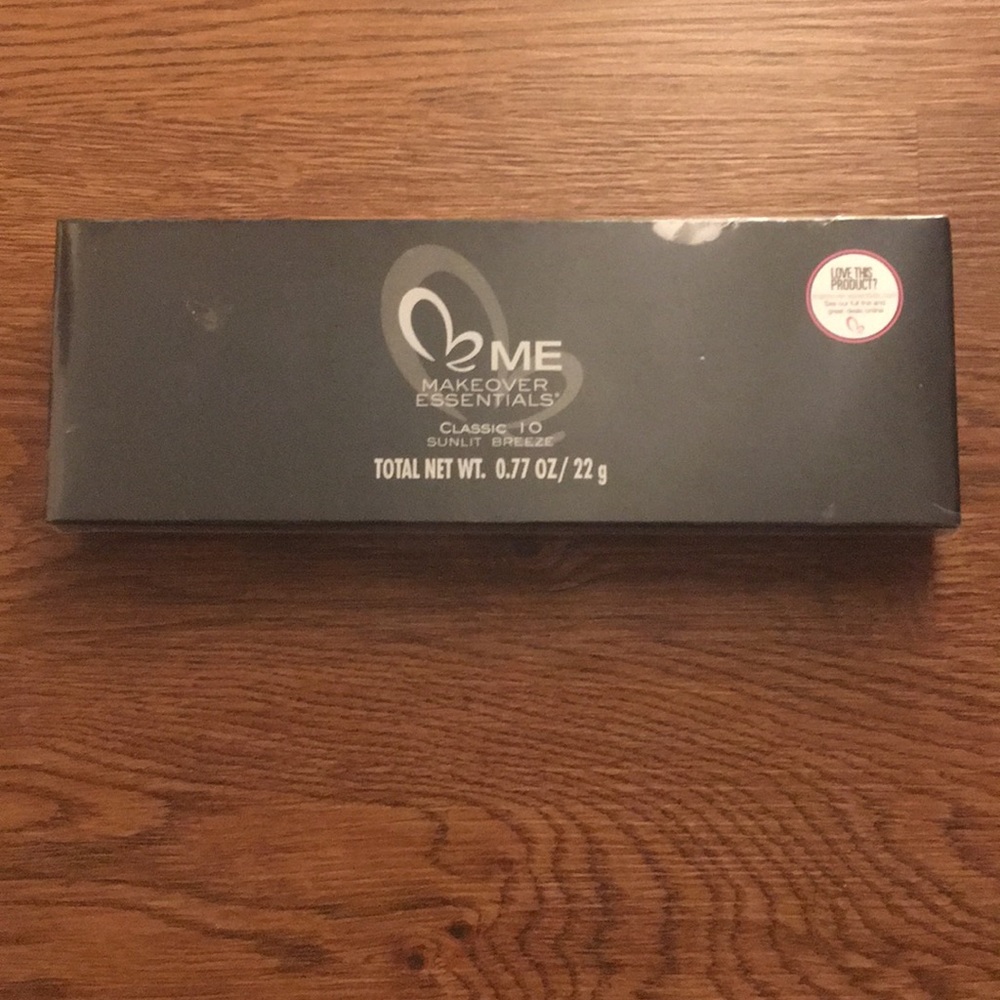 Classic 10 Sunlit Breeze Eyeshadow Palette
